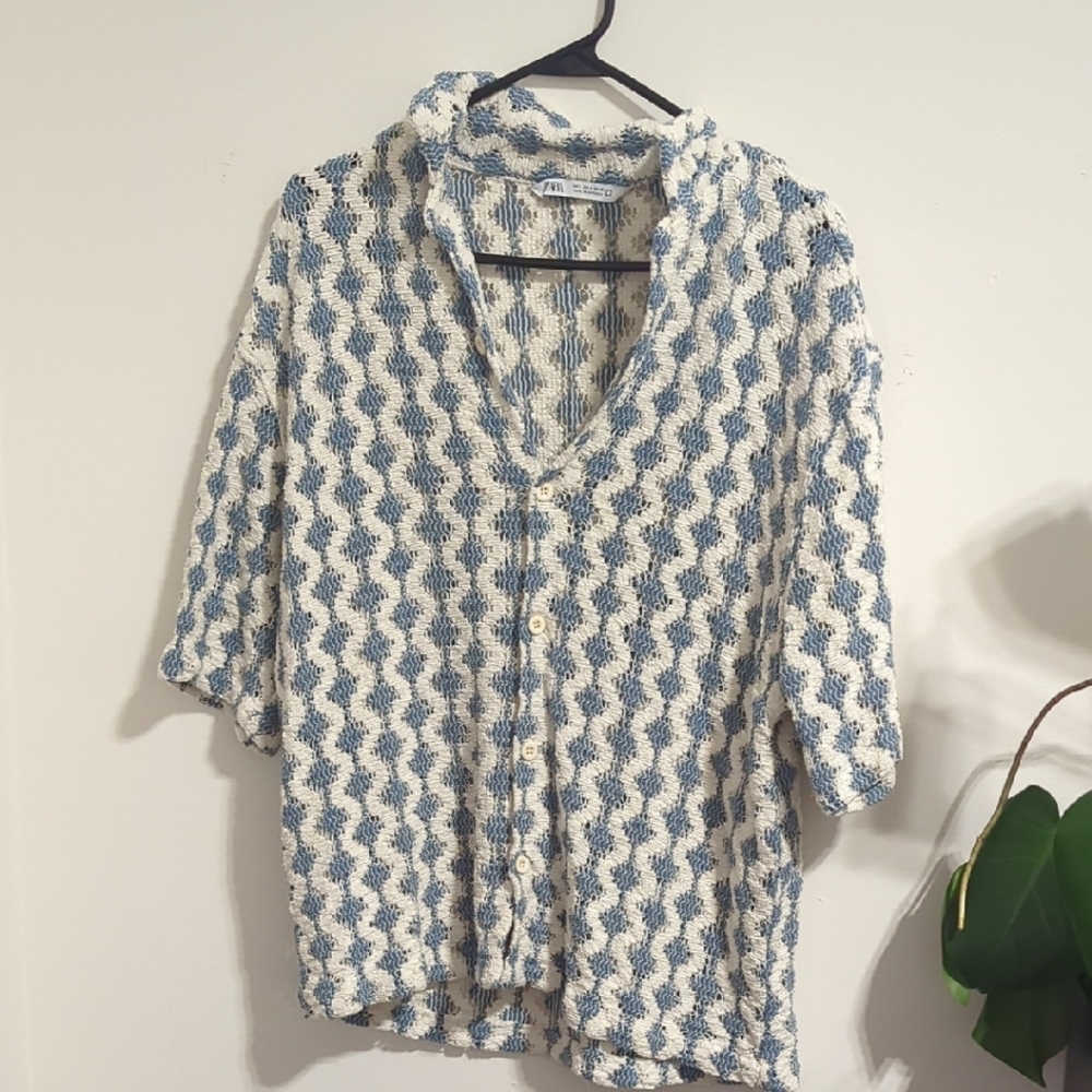 Zara Blue and White Textured Casual Shirt